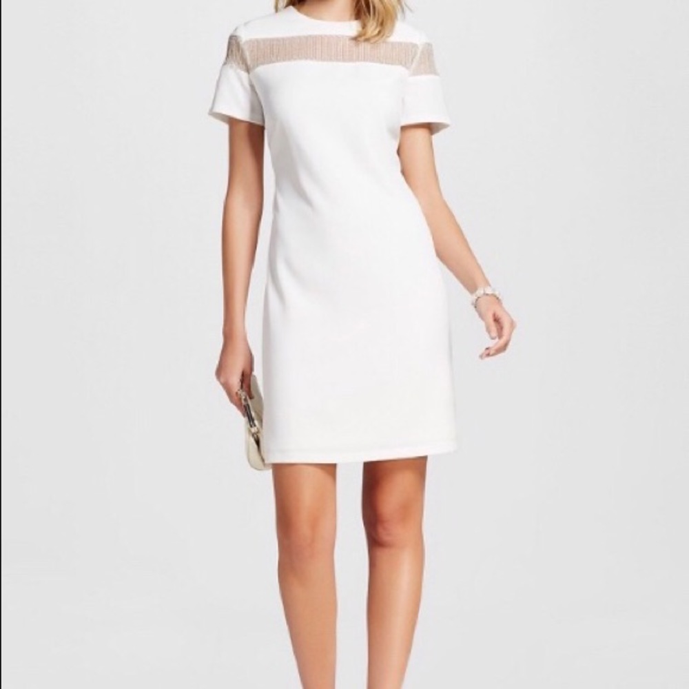 Shortsleeved crepe shift dress